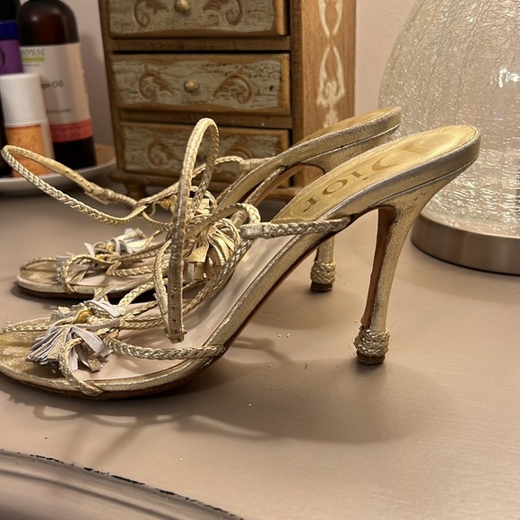 Stunning Vintage Dior gold strappy fringy sandals - Picture 5 of 11